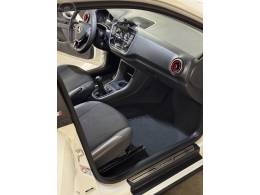 VOLKSWAGEN - UP 1.0 TSI XTREME UP 12V FLEX 4P MANUAL - 2019/2020 - BRANCA - R$ 73.000,00