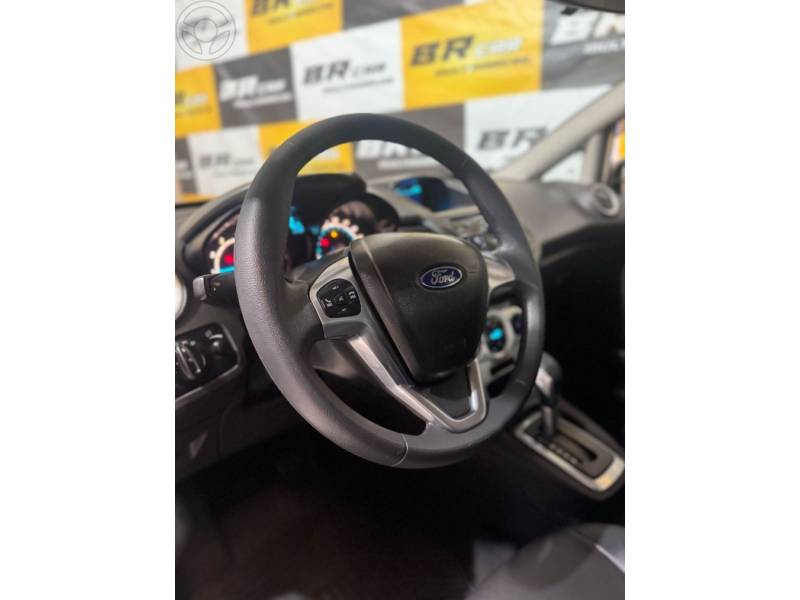 FORD - FIESTA 1.6 SE HATCH 16V FLEX 4P AUTOMÁTICO - 2014/2015 - PRATA - R$ 44.900,00