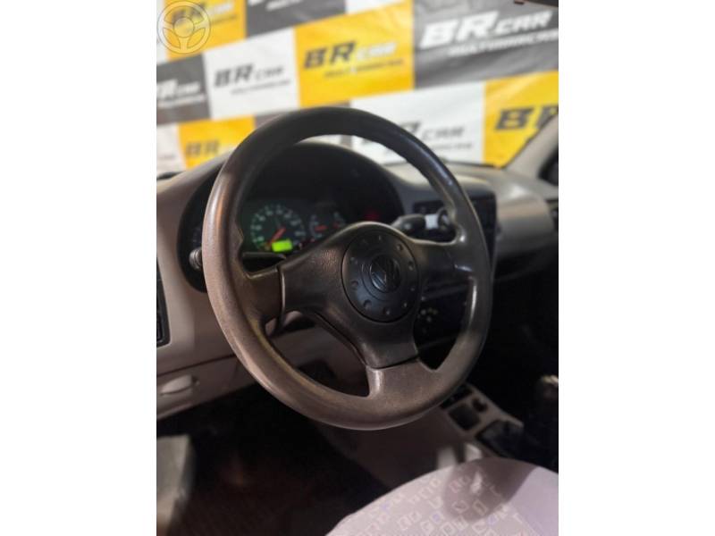 VOLKSWAGEN - GOL 1.6 MI CL 8V 4P MANUAL - 1999/1999 - BRANCA - R$ 16.900,00