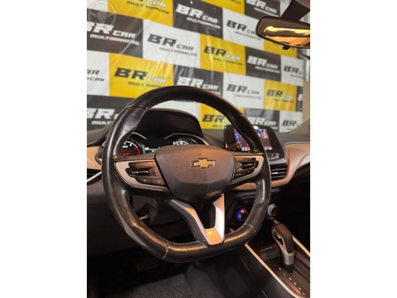 CHEVROLET - ONIX 1.0PREMIER II PLUS 12V TURBO FLEX 4P AUTOMÁTICO - 2019/2020 - PRATA - R$ 76.900,00