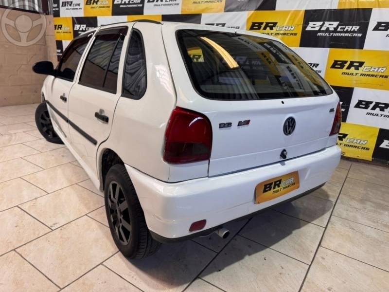 VOLKSWAGEN - GOL 1.6 MI CL 8V 4P MANUAL - 1999/1999 - BRANCA - R$ 16.900,00