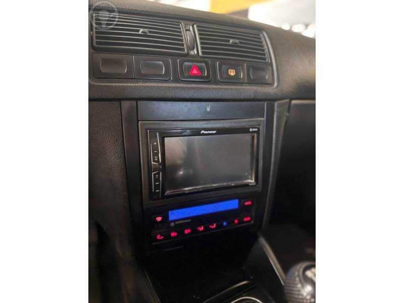 VOLKSWAGEN - GOLF 1.6 MI SPORTLINE 8V FLEX 4P MANUAL - 2008/2009 - PRATA - R$ 40.000,00