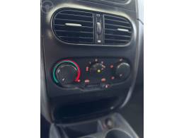 FIAT - STRADA 1.4 MPI WORKING CS 8V FLEX 2P MANUAL - 2013/2013 - BRANCA - R$ 36.900,00