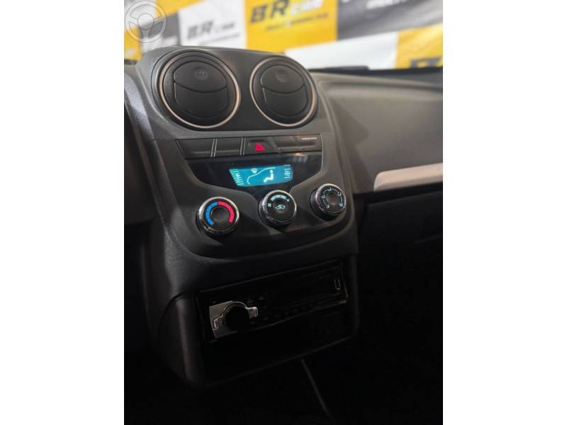 CHEVROLET - MONTANA 1.4 MPFI LS CS 8V FLEX 2P MANUAL - 2013/2014 - VERMELHA - R$ 41.900,00