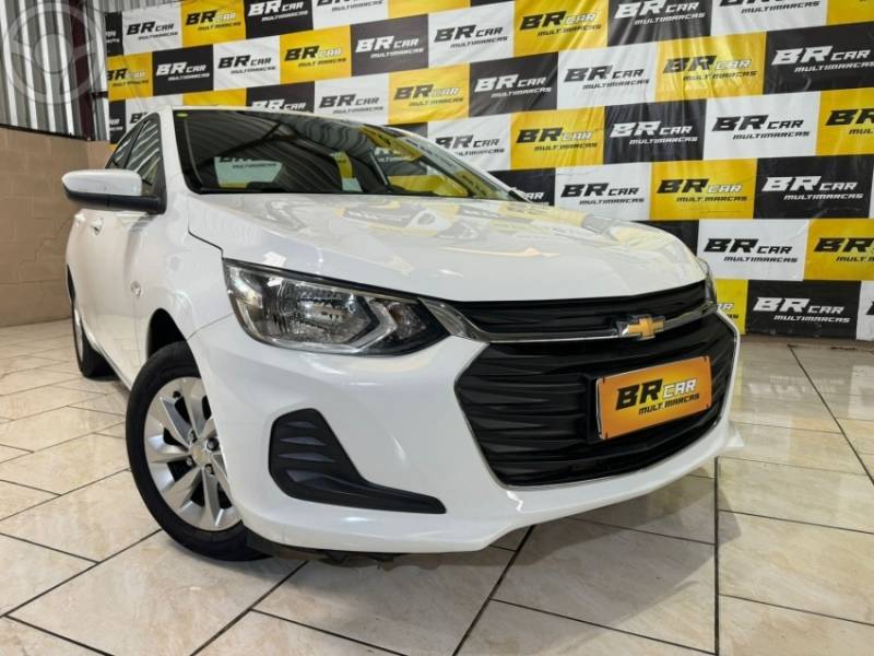 CHEVROLET - ONIX 1.0 LT PLUS 4P FLEX MANUAL - 2022/2023 - BRANCA - R$ 73.900,00