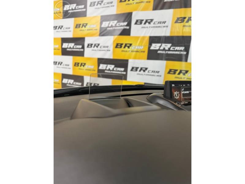 PEUGEOT - 3008 1.6 GRIFFE THP 16V 4P AUTOMÁTICO - 2014/2015 - BRANCA - R$ 57.900,00