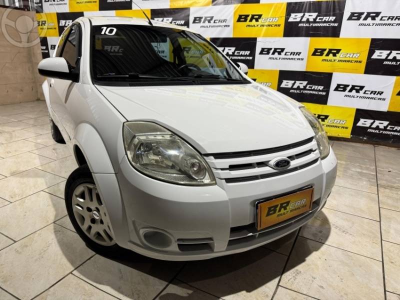 FORD - KA 1.0 MPI 8V FLEX 2P MANUAL - 2009/2010 - BRANCA - R$ 22.900,00