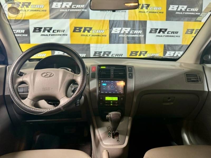 HYUNDAI - TUCSON 2.0 MPFI GLS 16V 143CV 2WD FLEX 4P AUTOMÁTICO - 2015/2016 - BRANCA - R$ 59.900,00