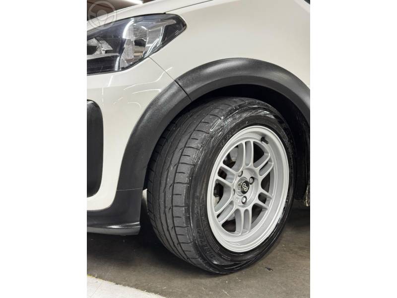 VOLKSWAGEN - UP 1.0 TSI XTREME UP 12V FLEX 4P MANUAL - 2019/2020 - BRANCA - R$ 73.000,00