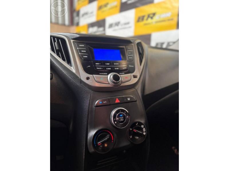 HYUNDAI - HB20 1.0 COMFORT 12V FLEX 4P MANUAL - 2014/2014 - PRETA - R$ 41.900,00