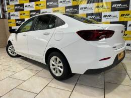 CHEVROLET - ONIX 1.0 LT PLUS 4P FLEX MANUAL - 2022/2023 - BRANCA - R$ 73.900,00