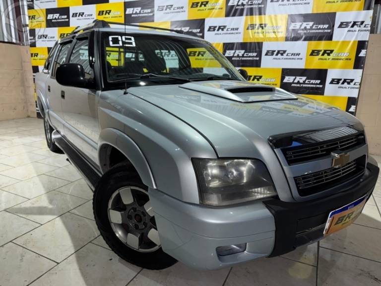 CHEVROLET - S10 2.4 MPFI EXECUTIVE 4X2 CD 8V FLEX 4P MANUAL - 2009/2009 - PRATA - R$ 62.900,00