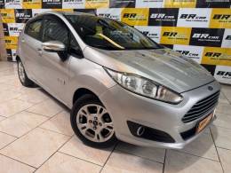 FORD - FIESTA 1.6 SE HATCH 16V FLEX 4P AUTOMÁTICO - 2014/2015 - PRATA - R$ 44.900,00